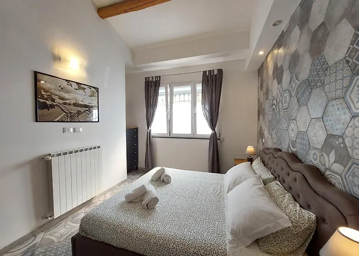 Veracini Apartment