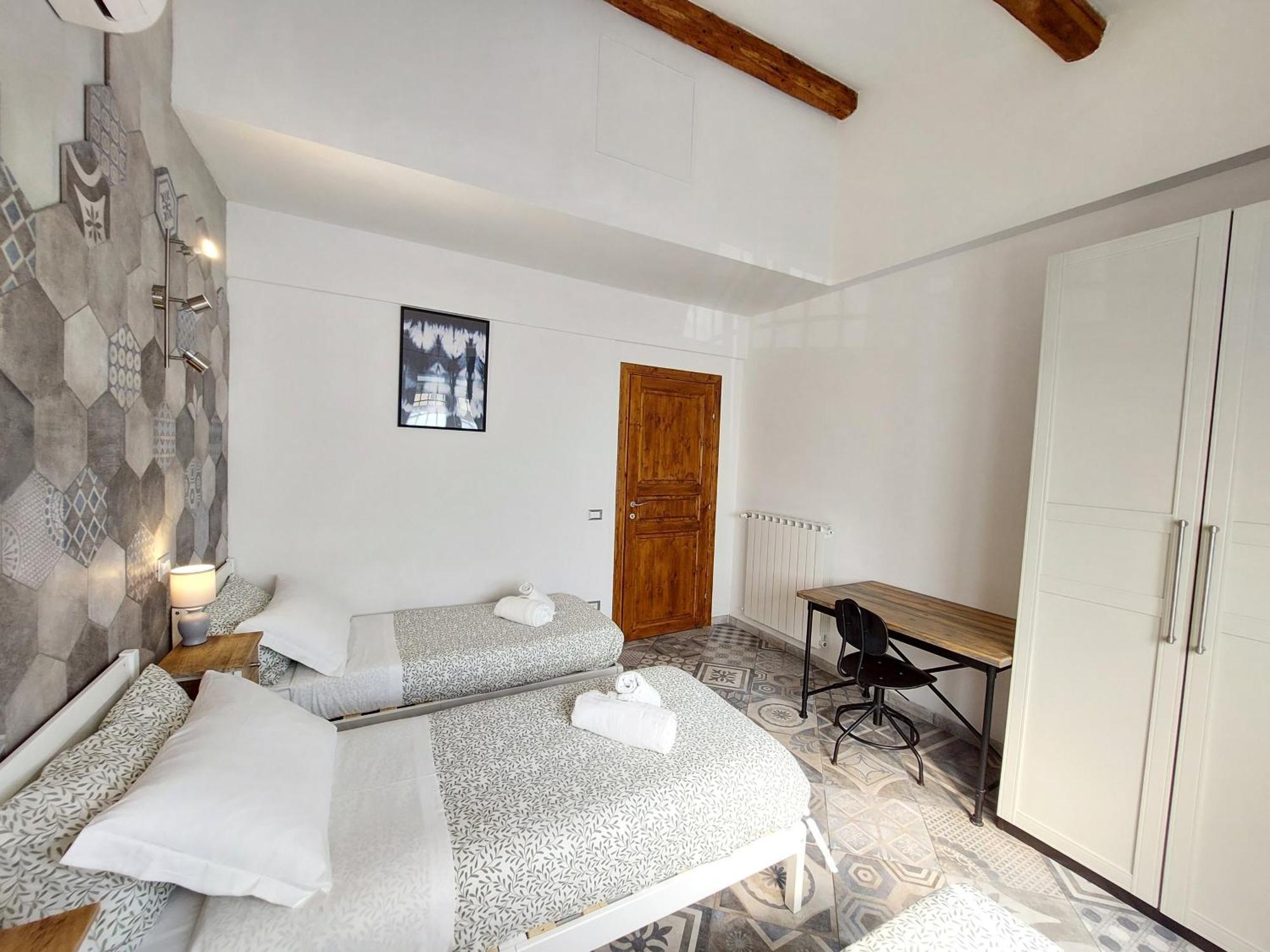 Holiday home Veracini *